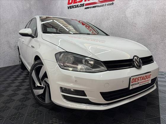 VOLKSWAGEN GOLF 1.4 TSI HIGHLINE 16V GASOLINA 4P AUTOMÁTICO VOLKSWAGEN GOLF 1.4 TSI HIGHLINE 16V GASOLINA 4P AUTOMÁTICO